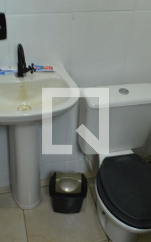 Casa para alugar com 60m², 1 quarto e sem vagaBanheiro 