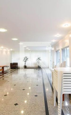 Apartamento à venda com 56m², 2 quartos e 1 vaga Apartamento à venda com 56m², 2 quartos e 1 vagaÁrea comum - Salão de festas