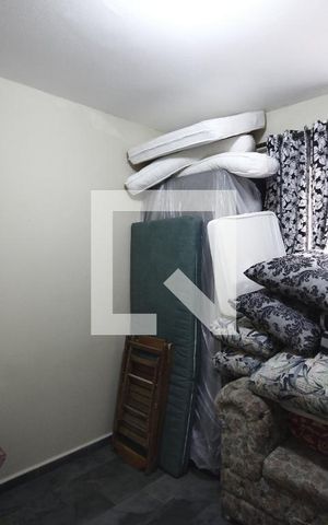 Casa à venda com 250m², 3 quartos e 4 vagasQuarto de Serviço