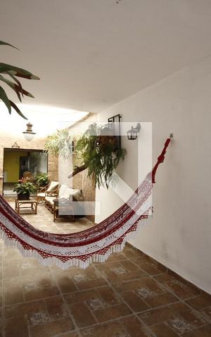 Casa à venda com 250m², 3 quartos e 4 vagasGaragem