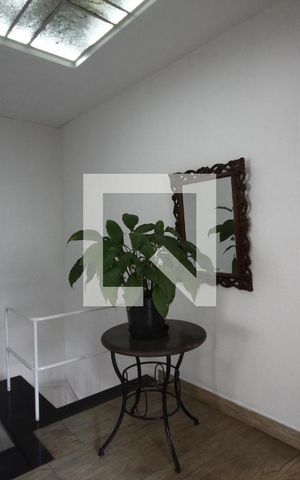 Casa à venda com 250m², 3 quartos e 4 vagasCorredor