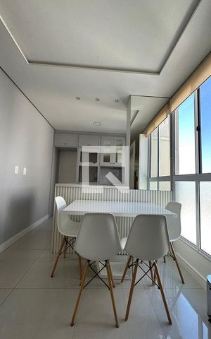 Apartamento à venda com 50m², 2 quartos e 1 vagaSala de Jantar