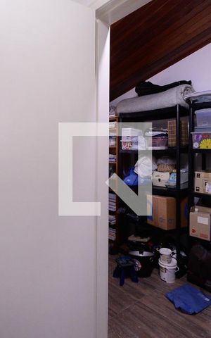 Casa à venda com 130m², 4 quartos e 2 vagas Casa à venda com 130m², 4 quartos e 2 vagasBanheiro do Quarto 4