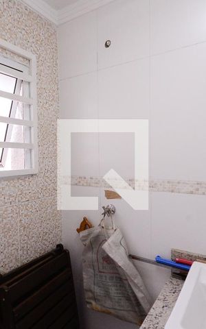 Casa à venda com 130m², 4 quartos e 2 vagas Casa à venda com 130m², 4 quartos e 2 vagasBanheiro do Quarto 4