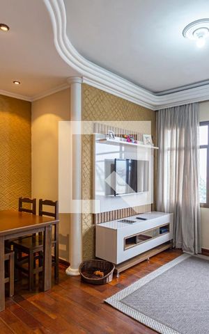 Apartamento à venda com 72m², 2 quartos e 2 vagas Apartamento à venda com 72m², 2 quartos e 2 vagasSala