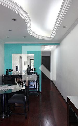 Apartamento para alugar com 117m², 3 quartos e 1 vagaSala 