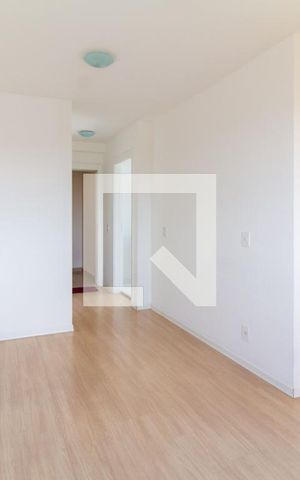 Apartamento para alugar com 45m², 2 quartos e sem vaga Apartamento para alugar com 45m², 2 quartos e sem vagaSala
