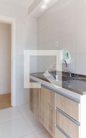 Apartamento para alugar com 45m², 2 quartos e sem vaga Apartamento para alugar com 45m², 2 quartos e sem vagaCozinha e Área de Serviço