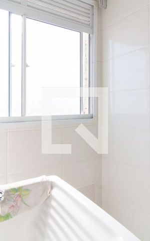 Apartamento para alugar com 45m², 2 quartos e sem vaga Apartamento para alugar com 45m², 2 quartos e sem vaga Área de Serviço