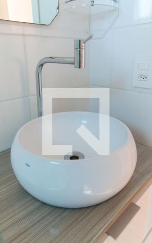 Apartamento para alugar com 45m², 2 quartos e sem vaga Apartamento para alugar com 45m², 2 quartos e sem vagaBanheiro