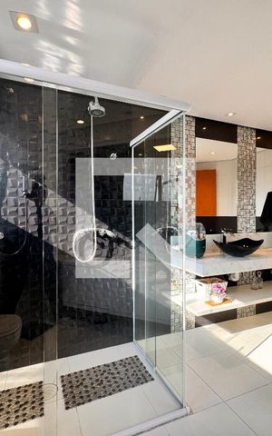 Apartamento à venda com 160m², 3 quartos e 3 vagas Apartamento à venda com 160m², 3 quartos e 3 vagasBanheiro suíte 3