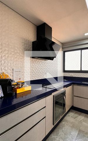 Apartamento à venda com 160m², 3 quartos e 3 vagas Apartamento à venda com 160m², 3 quartos e 3 vagasCozinha