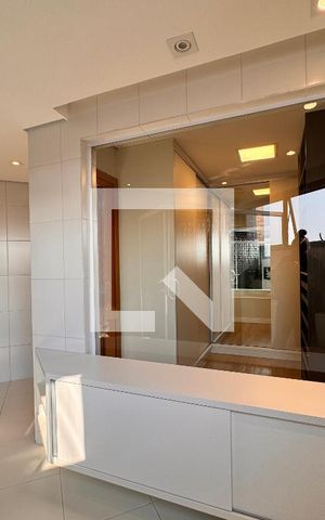 Apartamento à venda com 160m², 3 quartos e 3 vagas Apartamento à venda com 160m², 3 quartos e 3 vagasBanheiro suíte 3