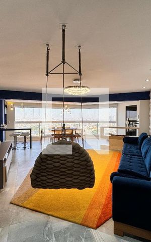 Apartamento à venda com 160m², 3 quartos e 3 vagas Apartamento à venda com 160m², 3 quartos e 3 vagasSala