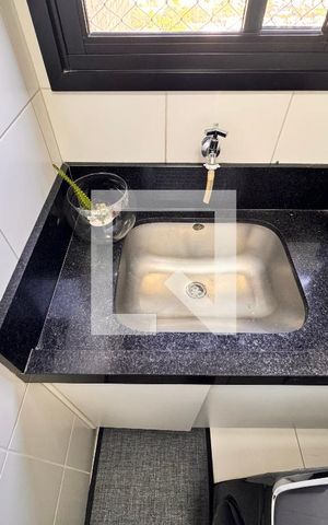 Apartamento à venda com 160m², 3 quartos e 3 vagas Apartamento à venda com 160m², 3 quartos e 3 vagasLavanderia