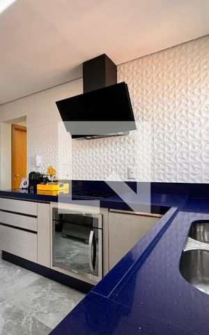 Apartamento à venda com 160m², 3 quartos e 3 vagas Apartamento à venda com 160m², 3 quartos e 3 vagasCozinha