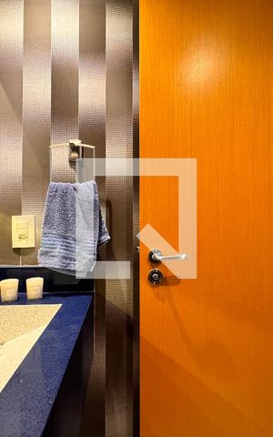 Apartamento à venda com 160m², 3 quartos e 3 vagas Apartamento à venda com 160m², 3 quartos e 3 vagasLavabo