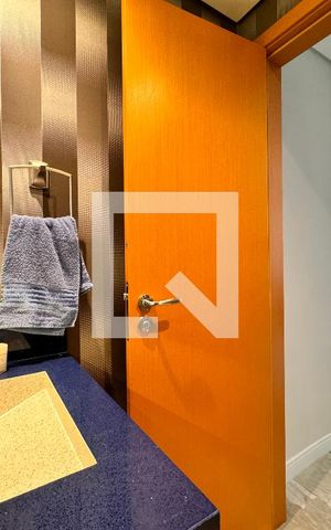 Apartamento à venda com 160m², 3 quartos e 3 vagas Apartamento à venda com 160m², 3 quartos e 3 vagasLavabo