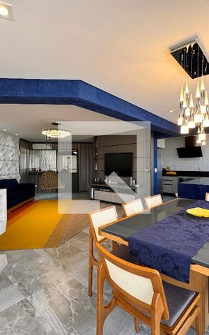 Apartamento à venda com 160m², 3 quartos e 3 vagas Apartamento à venda com 160m², 3 quartos e 3 vagasSala