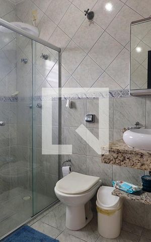 Casa à venda com 140m², 3 quartos e 3 vagasBanheiro da Suíte 1