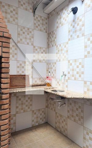 Casa à venda com 140m², 3 quartos e 3 vagasÁrea gourmet