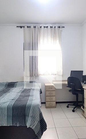Casa à venda com 140m², 3 quartos e 3 vagasSuíte 3
