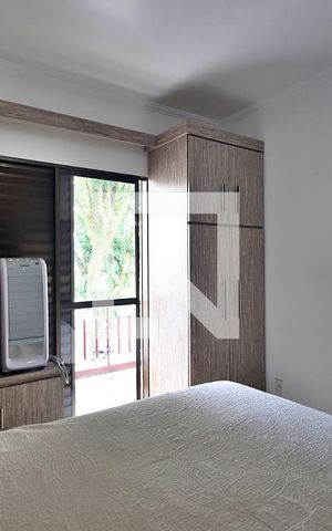 Casa à venda com 140m², 3 quartos e 3 vagasSuíte 2