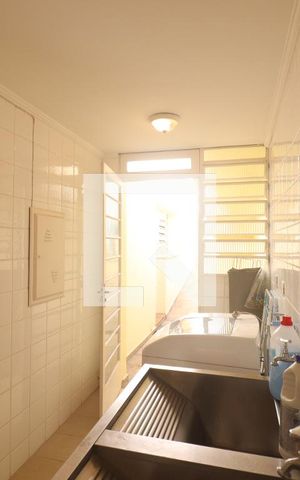Casa à venda com 277m², 4 quartos e 5 vagasÁrea de Serviço