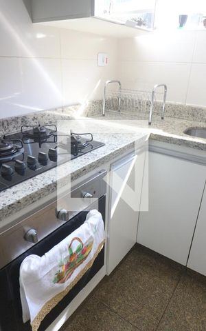 Casa à venda com 277m², 4 quartos e 5 vagasCozinha 