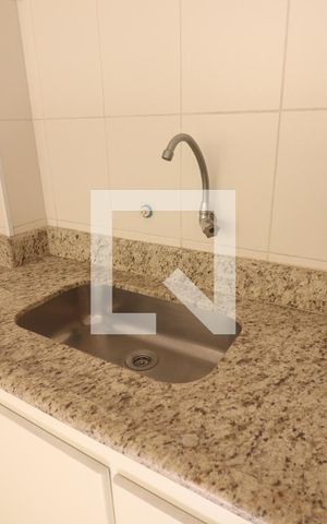 Casa à venda com 277m², 4 quartos e 5 vagasCozinha 2