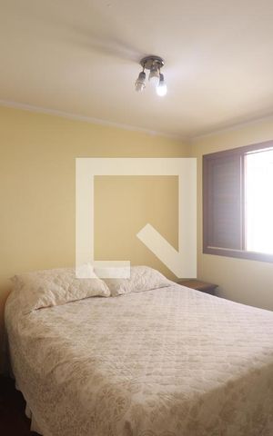 Casa à venda com 277m², 4 quartos e 5 vagasQuarto 2