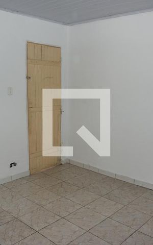 Casa para alugar com 35m², 1 quarto e sem vagaQuarto