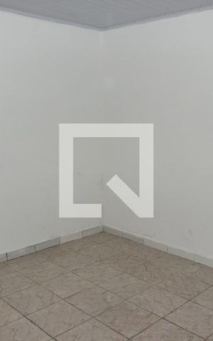 Casa para alugar com 35m², 1 quarto e sem vagaQuarto