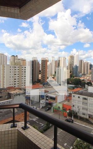 Apartamento para alugar com 113m², 4 quartos e 3 vagasQuarto 4 - Varanda