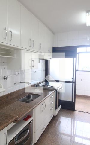 Apartamento para alugar com 113m², 4 quartos e 3 vagasCozinha