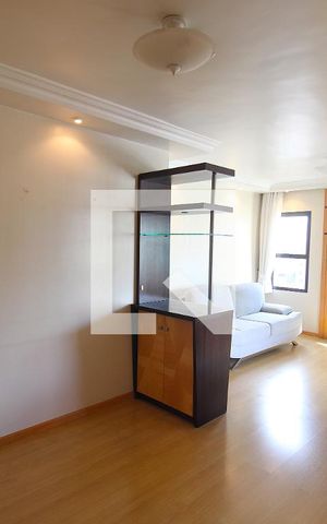 Apartamento para alugar com 113m², 4 quartos e 3 vagasSala