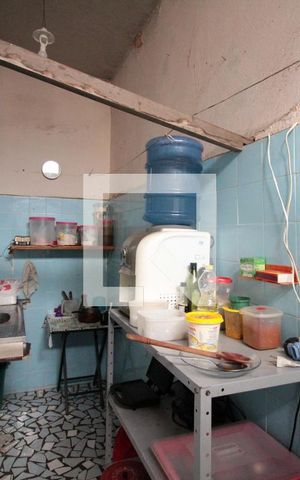 Casa à venda com 360m², 6 quartos e 1 vagaCasa 3 - Cozinha