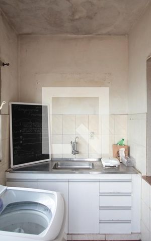 Casa à venda com 360m², 6 quartos e 1 vagaCasa 1 - Área de Serviço