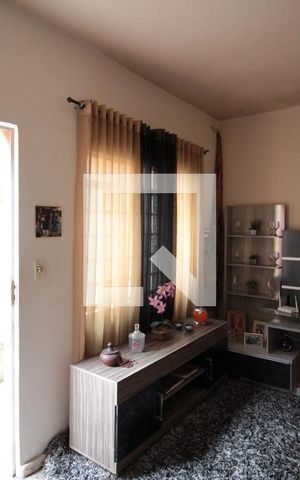 Casa à venda com 360m², 6 quartos e 1 vagaCasa 2 - Sala