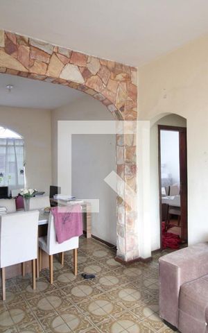 Casa à venda com 360m², 6 quartos e 1 vagaCasa 1 - Sala de Estar e Copa