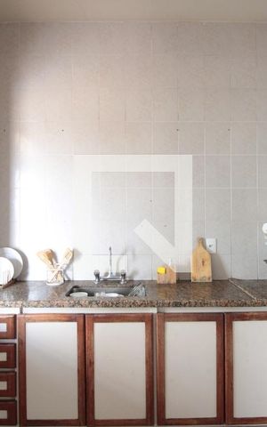 Casa à venda com 360m², 6 quartos e 1 vagaCasa 1 - Cozinha