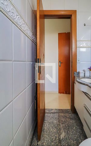 Apartamento à venda com 78m², 3 quartos e 2 vagasBanheiro do Quarto 3 Suíte