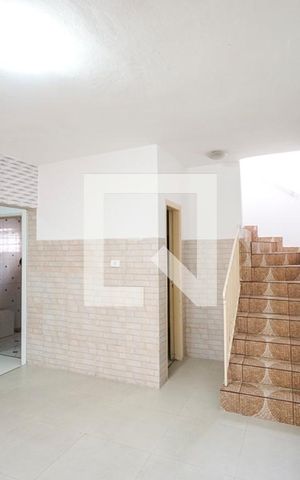 Casa de condomínio à venda com 80m², 2 quartos e sem vagaSala