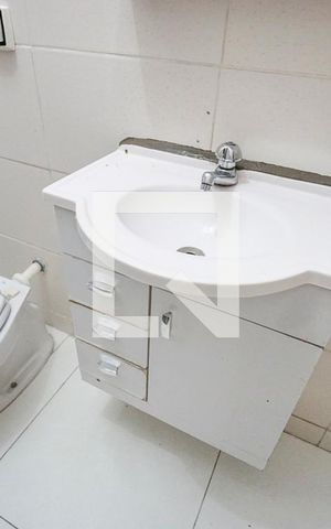 Casa de condomínio à venda com 80m², 2 quartos e sem vagaPia