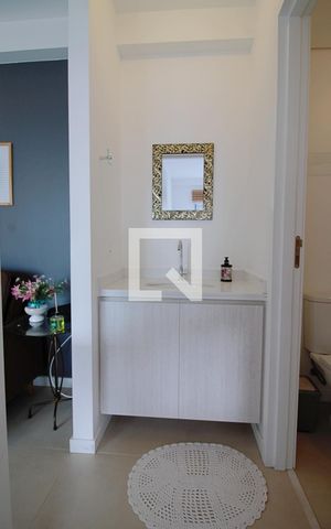 Apartamento para alugar com 38m², 1 quarto e 1 vaga Apartamento para alugar com 38m², 1 quarto e 1 vagaBanheiro