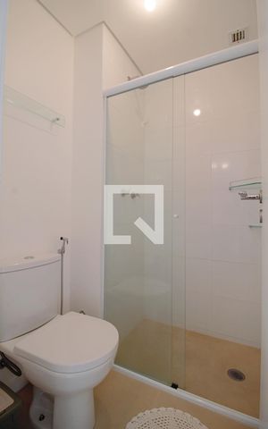 Apartamento para alugar com 38m², 1 quarto e 1 vaga Apartamento para alugar com 38m², 1 quarto e 1 vagaBanheiro