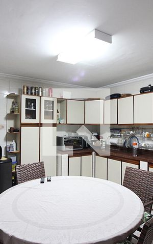 Casa à venda com 270m², 3 quartos e 4 vagasCozinha