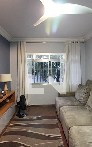 Casa à venda com 270m², 3 quartos e 4 vagasSala 