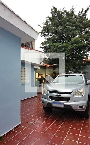 Casa à venda com 270m², 3 quartos e 4 vagasGaragem