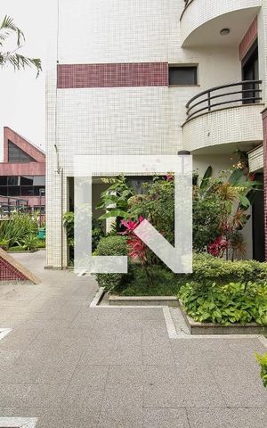 Apartamento para alugar com 128m², 3 quartos e 2 vagas Apartamento para alugar com 128m², 3 quartos e 2 vagasÁrea Comum